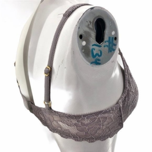 Victoria's Secret (36C) Padless Push Up Bra Lace - Picture 3 of 4